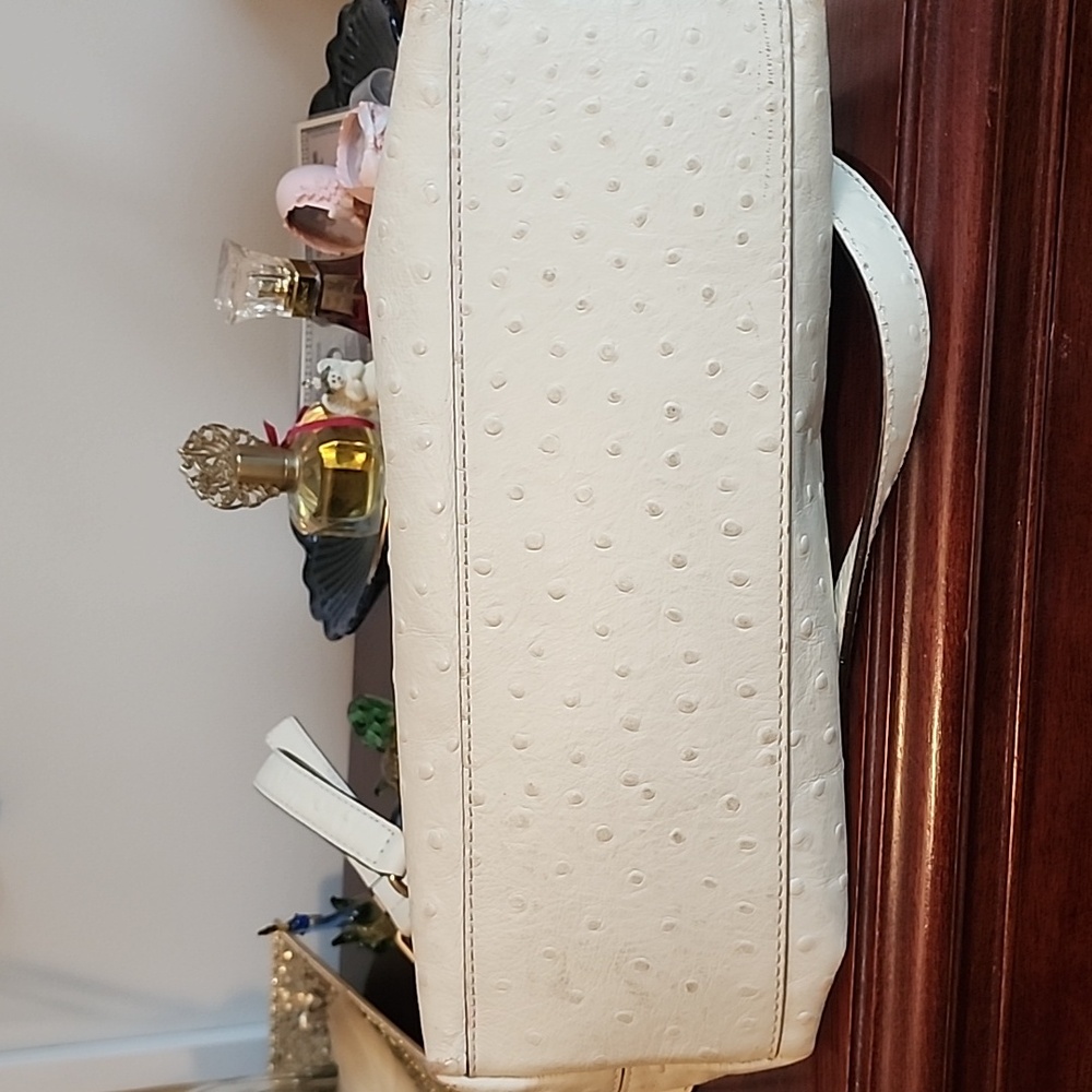 Kate Spade Charm City Cream Ostrich Bow Crossbody Satchel - Picture 7 of 10